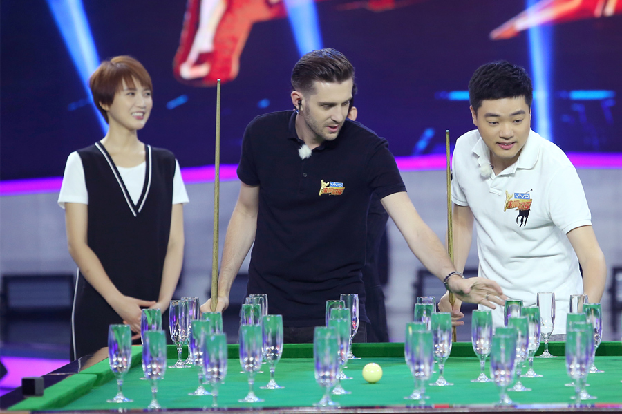 目前与榜首 目前与榜首